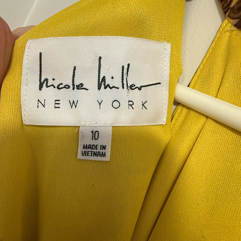 Anthropology x Nicole Miller Yellow Retro Paisley Maxi Dress - Picture 5 of 12